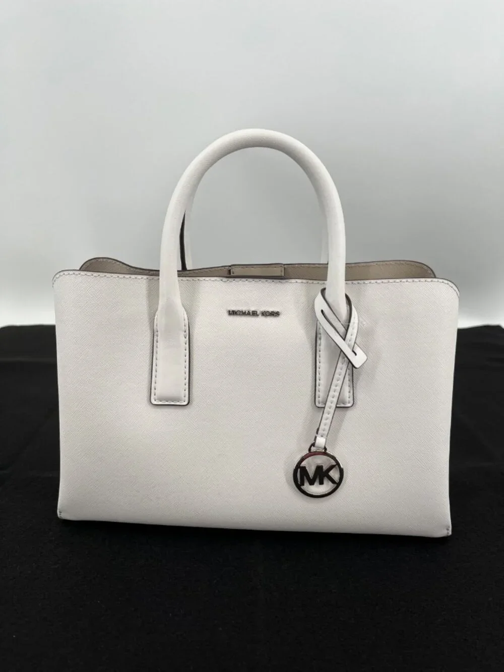 Michael Kors Ruthie Small Satchel White Leather Zip Double Handle Lined Bag